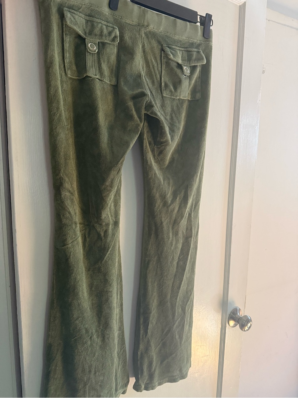Juicy Couture Olive Green Valor Pants with Button Flap Pockets - Picture 11 of 13